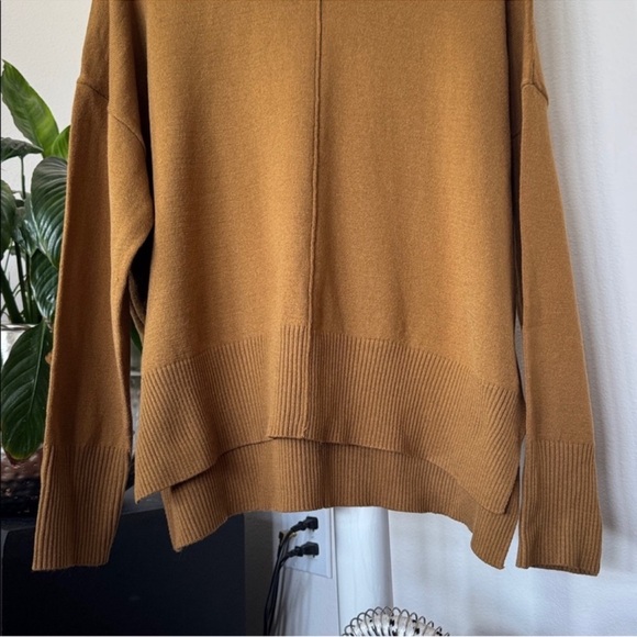 NWT Double Zero Mustard Oversized Slouchy Lightweight Pullover Sweater Sz L - Picture 3 of 9